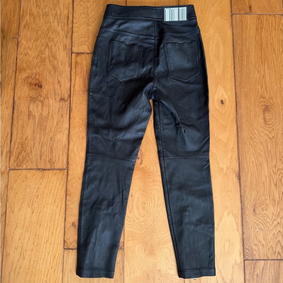 Alexander Wang Black High-Waisted Pants - Picture 4 of 11